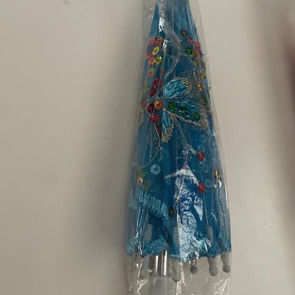 6-Pack Mini Lace Embroidered Umbrellas - Picture 9 of 13